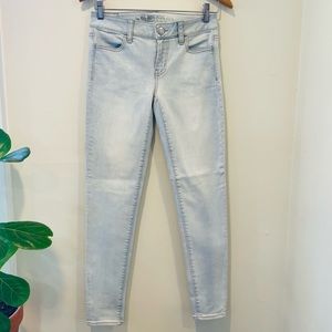 American Eagle Outfitters  Super Stretch jeans.